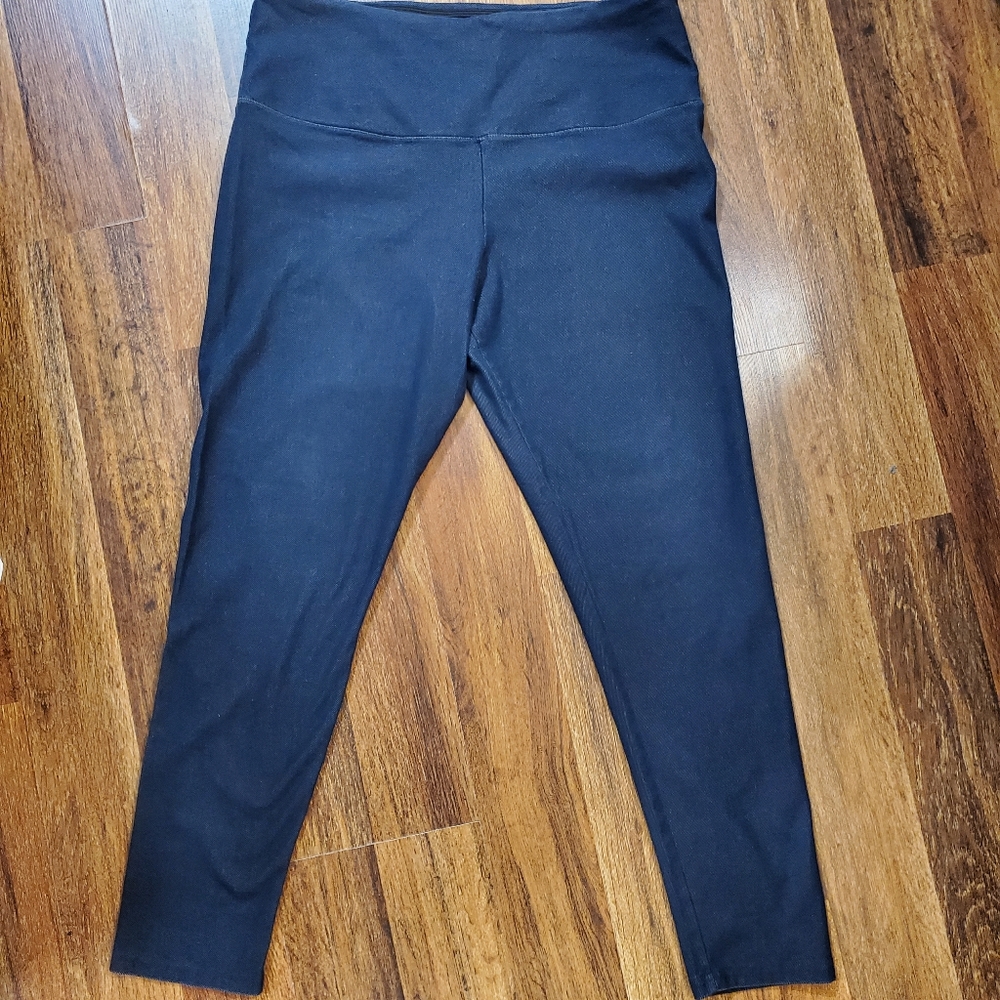 Tummy Intro.  love the fit leggings size large